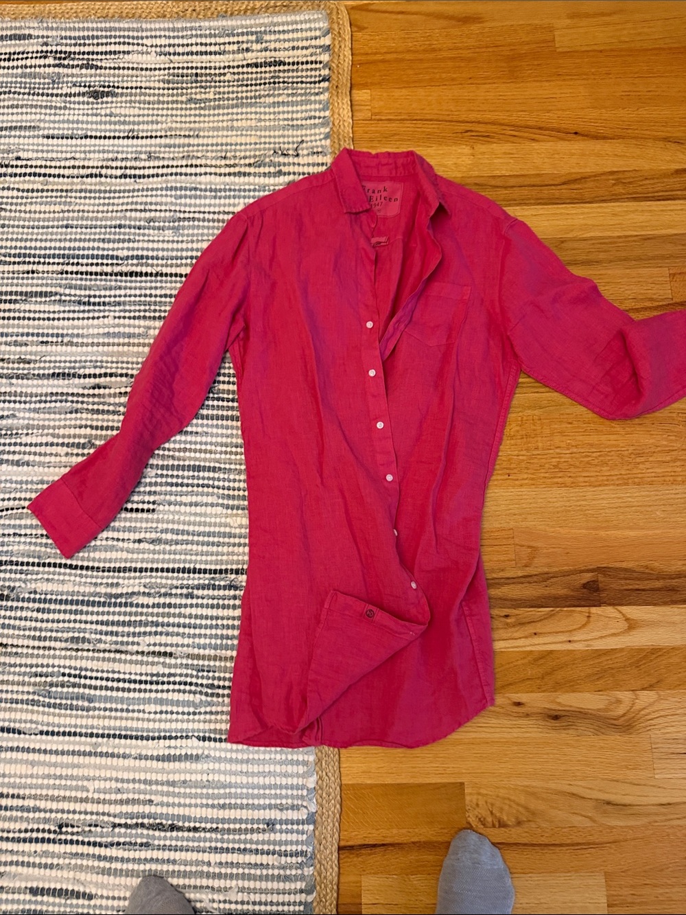 Frank & Eileen Fuchsia Pink Long-Sleeve Button-Down Shirt
